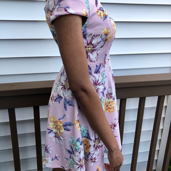 NEW Floral Summer Dress - Picture 2 of 3